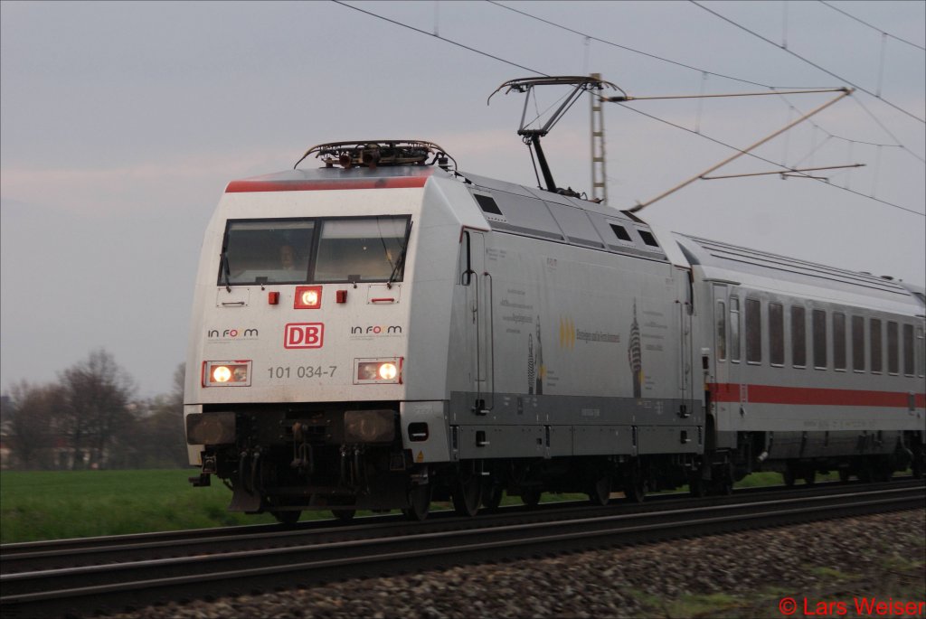 Inform-Werbelok BR.101 034-7 mit IC in Kamen Methler fhrt in Richtung Dortmund