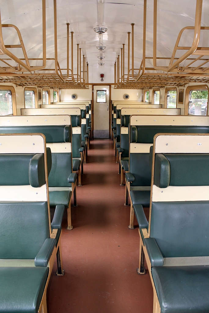 Innenansicht des 40 81 9432 935-0 (angeschrieben als Bih 34 744) am 31.Juli 2010 im Bf. Drosendorf.