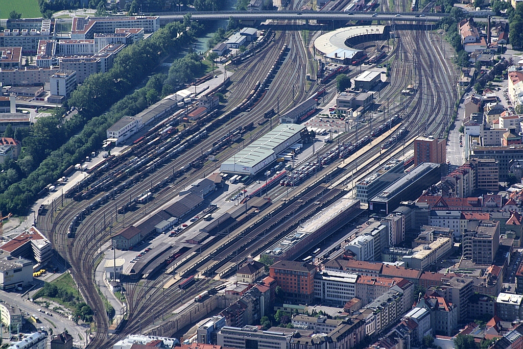 Innsbruck Hbf. am 22.Mai 2011, aufgenommen vom Haferlekar.