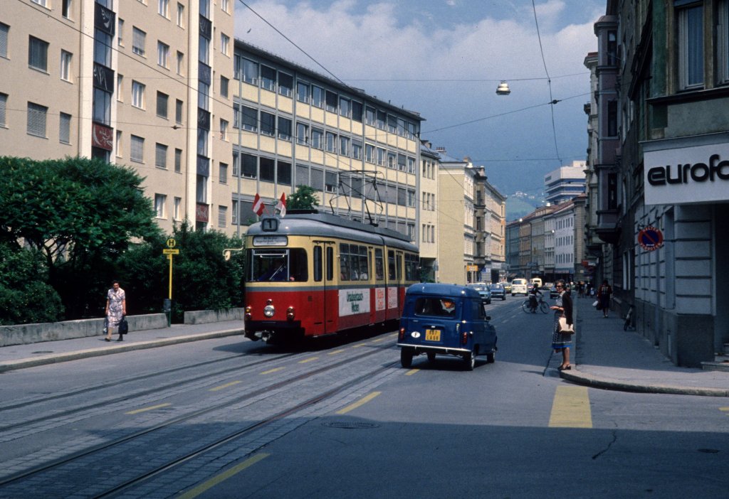 Innsbruck IVB SL 1 (ex-Hagener GT6 85) Andreas-Hofer-Strasse / Franz-Fischer-Strasse am 14. Juli 1978.