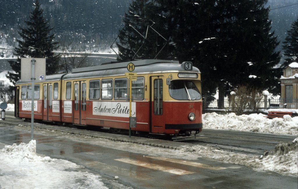 Innsbruck IVB SL 3 (Lohner-GT6 71) Amras, Amraser Strasse am 23. Februar 1984.