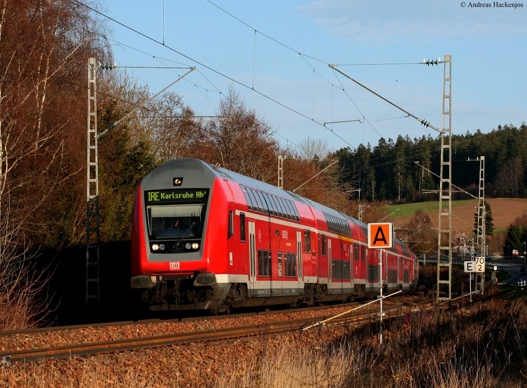 IRE 4714 (Konstanz-Karlsruhe Hbf) mit Schublok 146 231-6  Triberger Wasserflle  am km 70,0 20.11.09