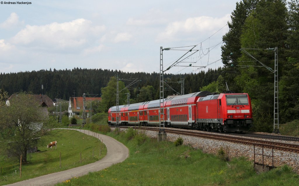 IRE 5316 (Kreuzlingen-Karlsruhe Hbf) mit Schublok 146 235-7 bei St.Georgen 7.5.11