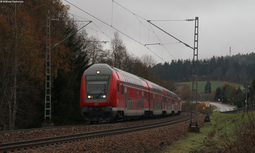 IRE69476 (Immendingen-Karlsruhe Hbf) mit Schublok 146 113-6 bei St.Georgen 12.11.12