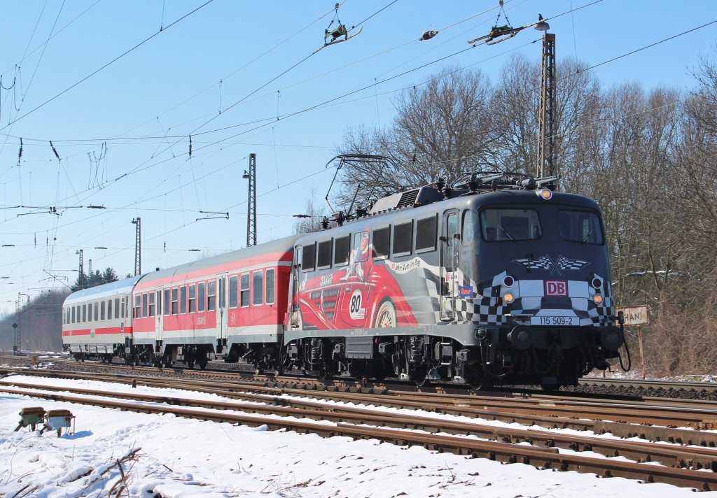 Irgendwann im Mrz 2013 war 115 509 in Elze (KBS 350) mit Pbz2480 auf dem Weg von Frankfurt nach Hamburg-Langenfelde.