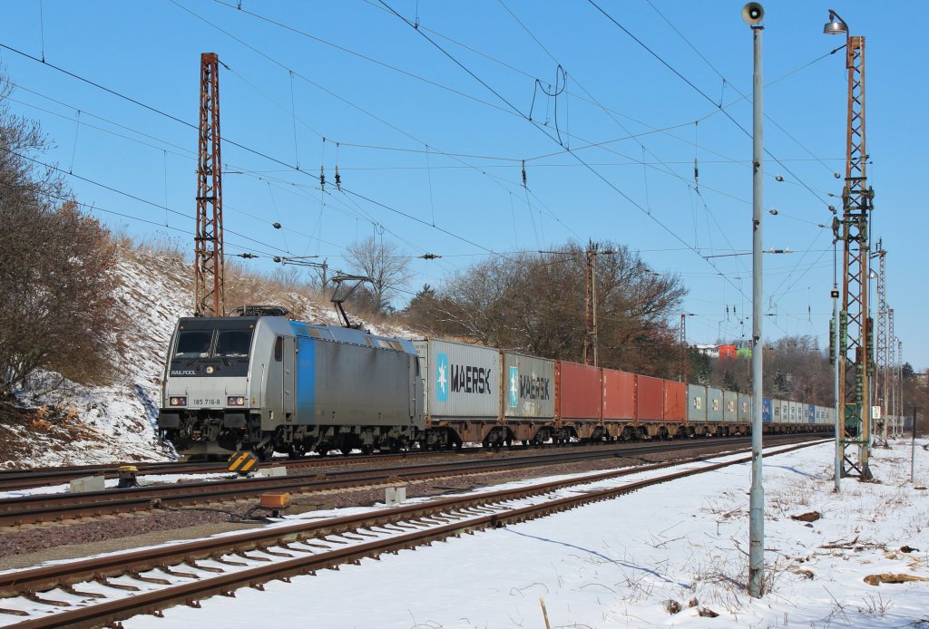 Irgendwann im Mrz 2013 war RP 186 716 in Elze (KBS 350) mit Containern auf dem Weg Richtung Sden.