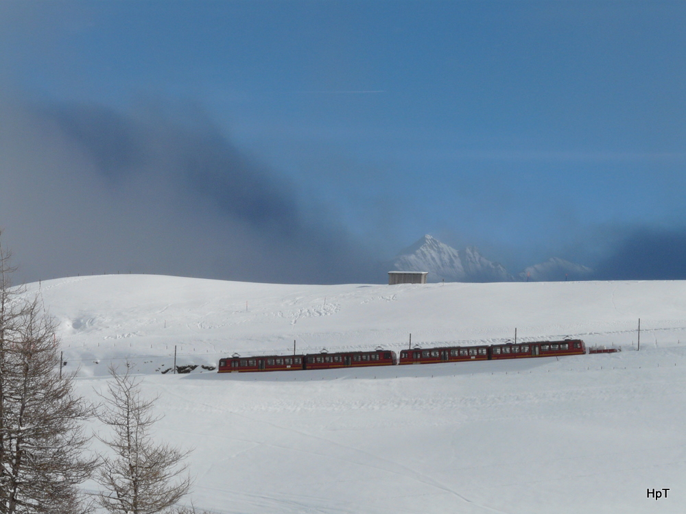 JB - Triebzge Beh 4/8 211 und Beh 4/8  217 zusammen unterwegs am 25.02.2011