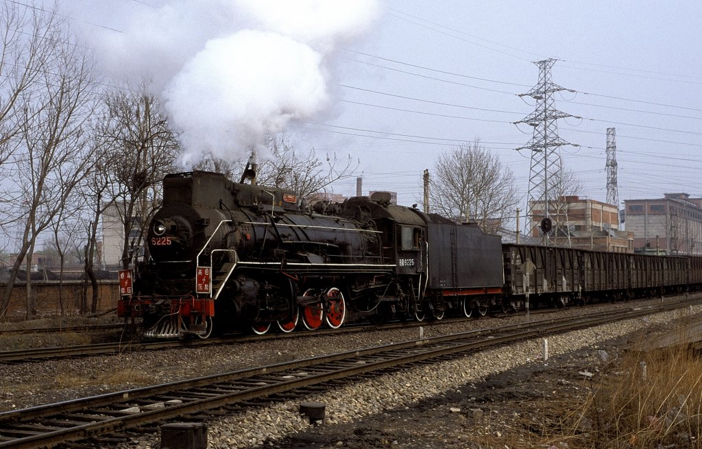 JS 6225  Kohlebahn Pingdingshan  23.03.99