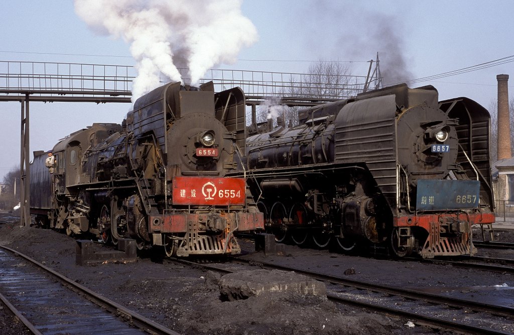 JS 6554 + QJ 6657  Bei an  07.04.99