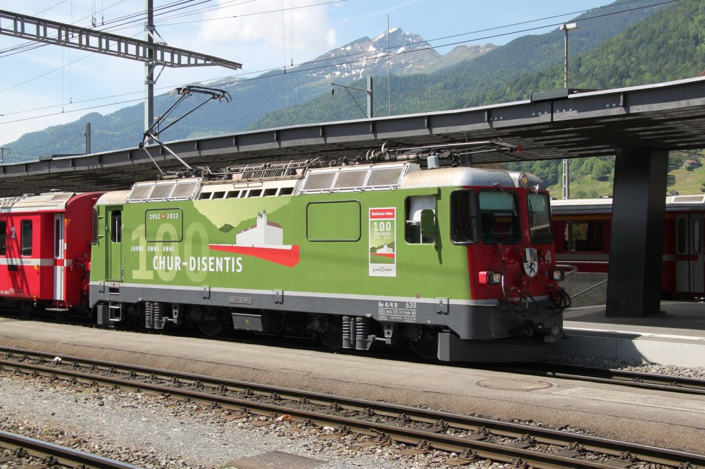  Jubi Lok  100 Jahre Chur-Disentis,Ge 4/4II 630 am 02.06.12 in Landquart 

