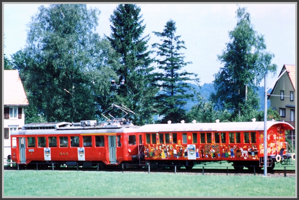 Jubilumszug zum 100jhrigen Bestehen der Rorschach Heiden Bahn kurz vor Heiden. (07/1975)