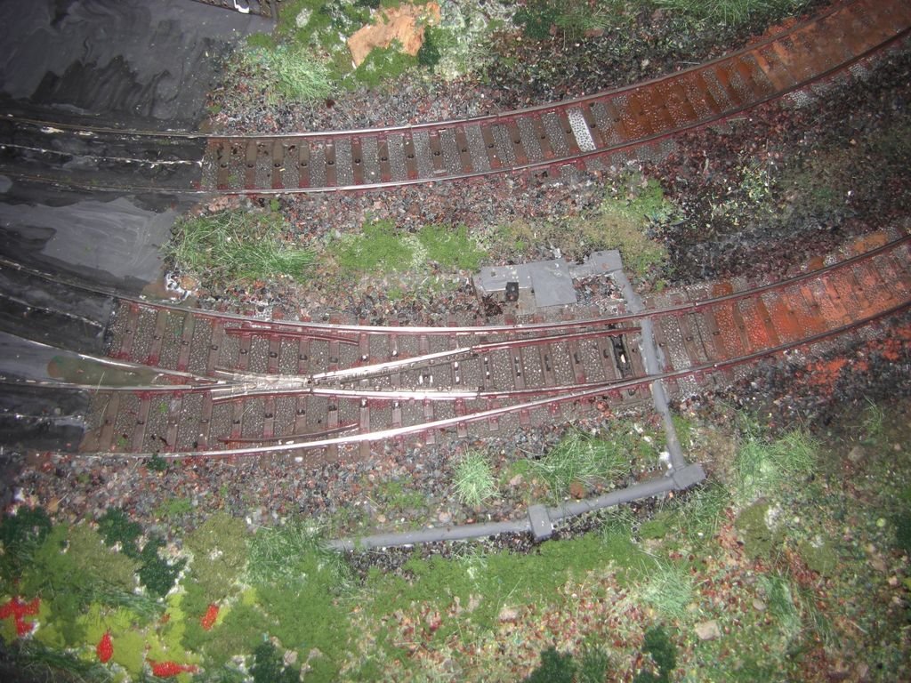 Kan�le f�r Seilz�ge wurden verlegt, das ganze eingeschottert und gealtert