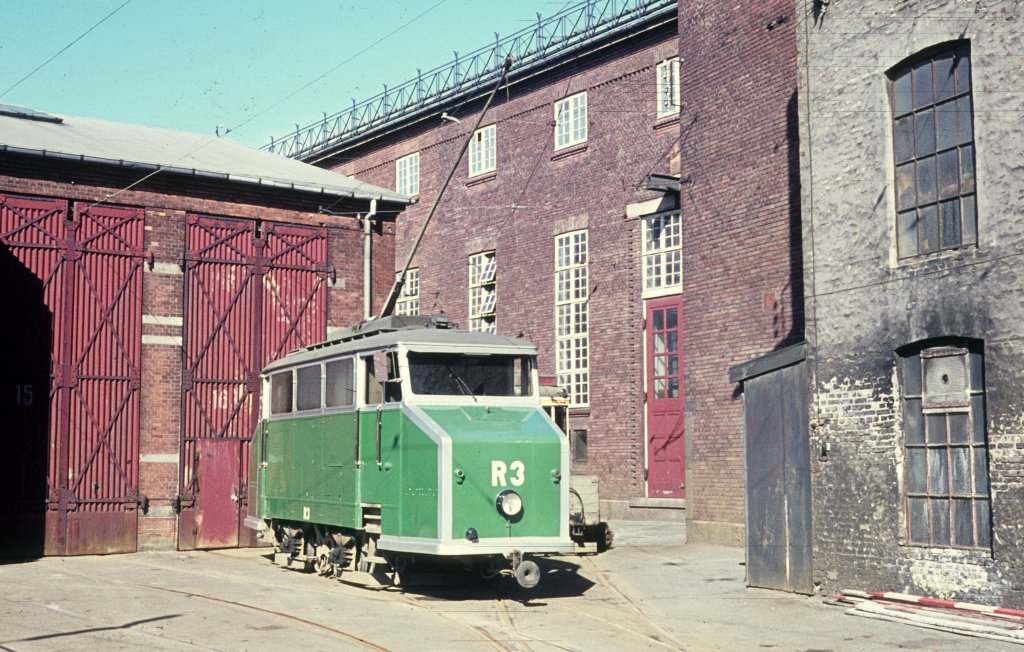 Kbenhavn / Kopenhagen KS Schienenreiniger R3 Betriebsbahnhof Nrrebro am 2. August 1969.