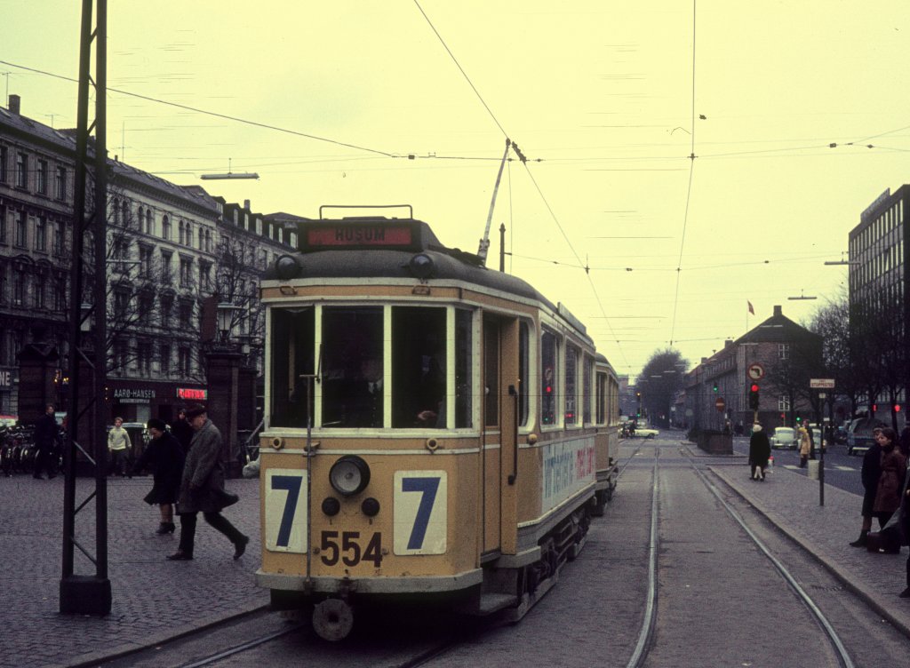 Kbenhavn / Kopenhagen KS SL 7 (Tw 554) Nrreport station / Nrre Voldgade / Frederiksborggade am 14. Oktober 1969.
