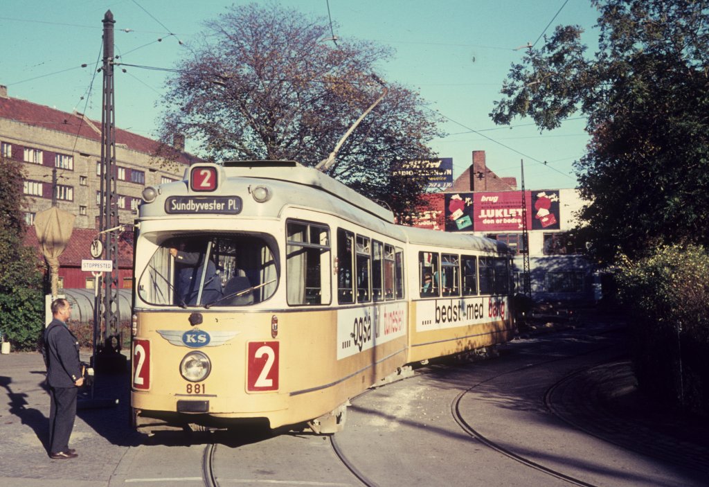 K�benhavn / Kopenhagen KS SL 2 (D�wag-GT6 881) Br�nsh�j Torv im Oktober 1969.