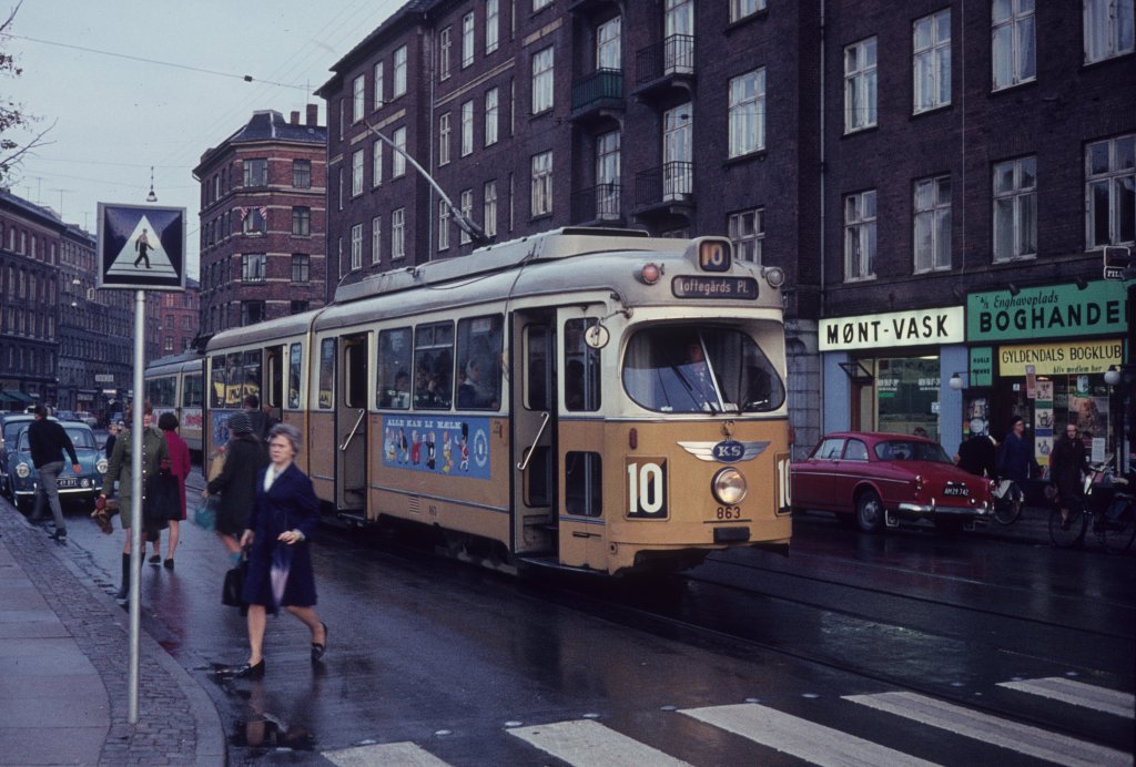 Kbenhavn / Kopenhagen KS SL 10 (Dwag-GT6 863) Enghave Plads im Oktober 1968.