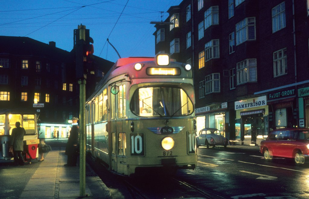 Kbenhavn / Kopenhagen KS SL 10 (Dwag-GT6 872) Toftegrds Plads im Oktober 1968. 
