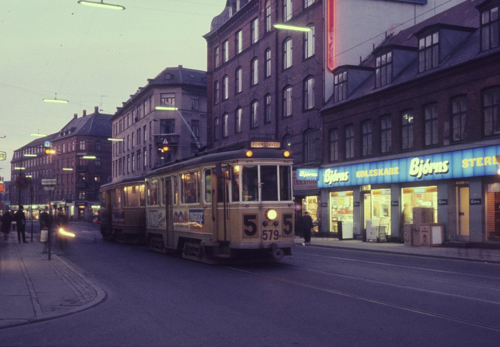 Kbenhavn / Kopenhagen KS SL 5 (Tw 579) Nrrebrogade / Esromgade am 16. Januar 1970.