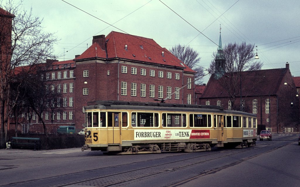 Kbenhavn / Kopenhagen KS SL 5 (Tw 598) strigsgade / Wittenberggade am 4. April 1972.
