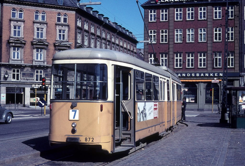 K�benhavn / Kopenhagen KS SL 7 (D�wag-GT6 872) Kongens Nytorv im April 1971.