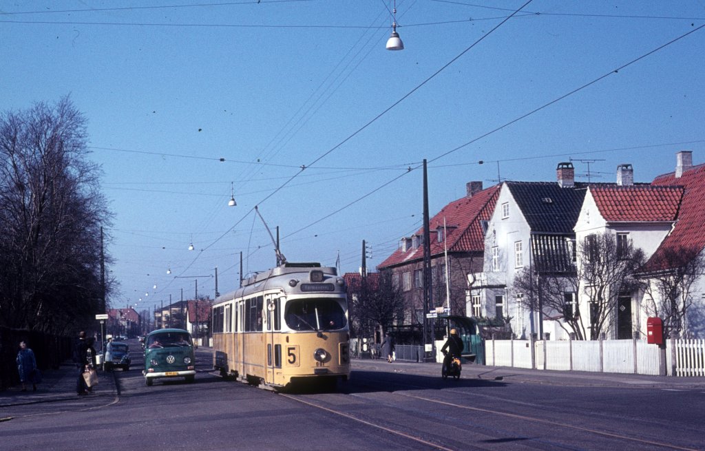 K�benhavn / Kopenhagen SL 5 (D�wag-GT6 881) Backersvej / Italiensvej am 18. M�rz 1972.