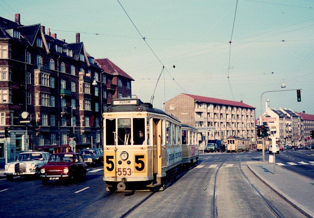 Kbenhavn / Kopenhagen SL 5 (Grossraumtriebwagen 553) Frederikssundsvej / Borups All am 14. April 1970.
