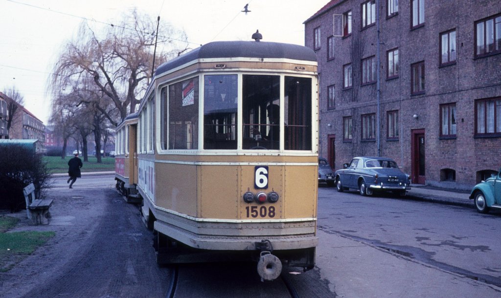 Kbenhavn / Kopenhagen SL 6 (Bw 1508) Ryparken am 25. April 1969. - Die Strassenbahnlinie 6 wurde am Samstag dem 26. April 1969 eingestellt (d.h. eigentlich erst am 27. April, weil der Betrieb erst um etwa 1 Uhr nachts endete).