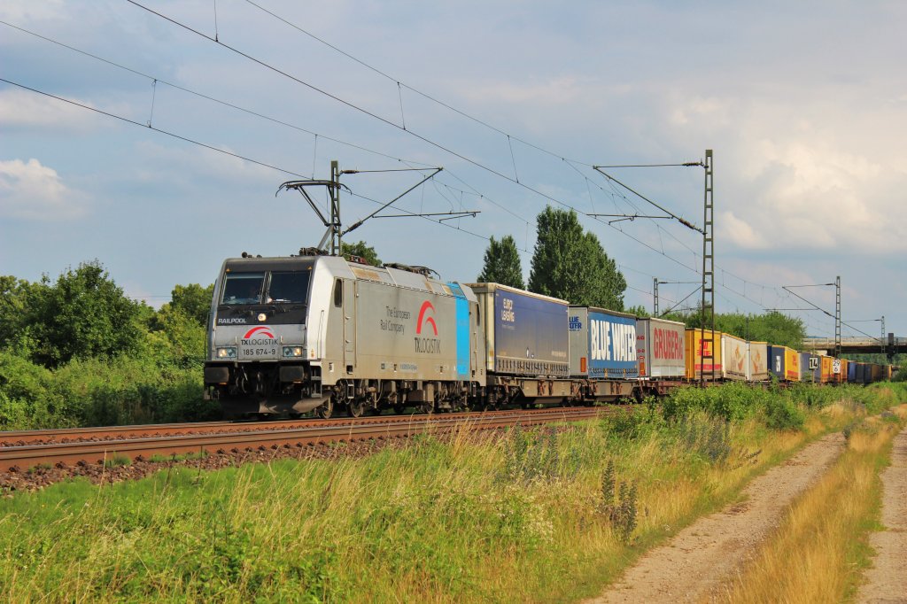 KBS 350 bei Burgstemmen am 04.07.2012 - TXL 185 674 auf dem Weg Richtung Norden.
