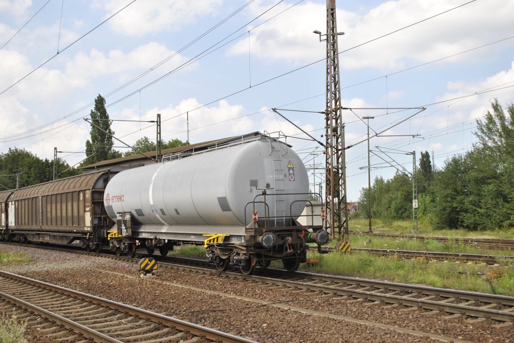 Kesselwagen am Zugschluss am 02.08.2011 in Lehrte.