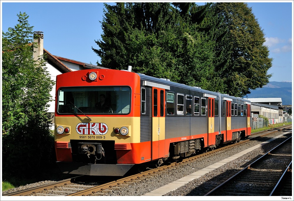 Kleiner Styria-Exkurs meinerseits: 5070.009 alias S7(8407) kurz nach dem Graz-Kflacherbf; 11.9.2010.