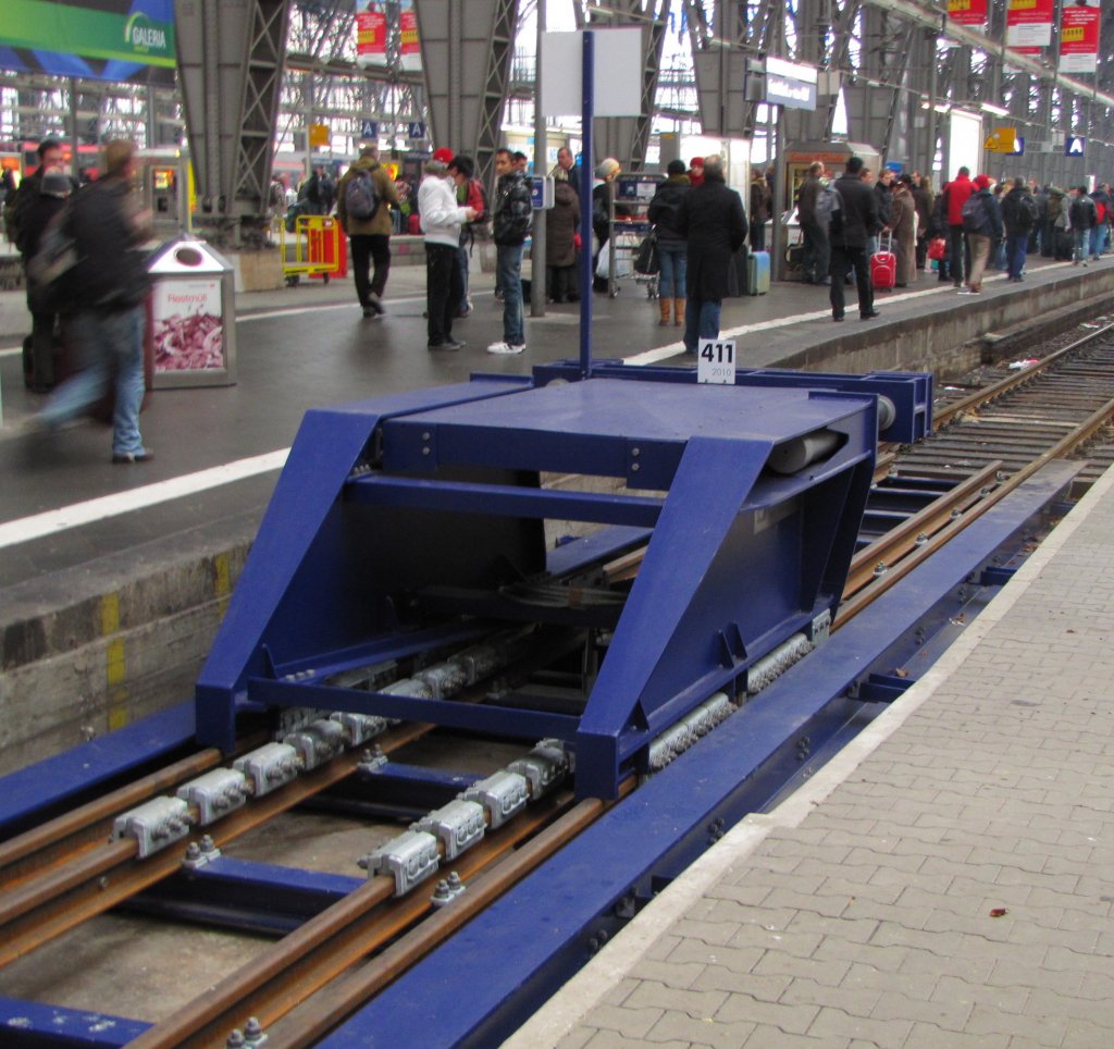 KLOSE Train Stop System in Frankfurt (M) Hbf; 22.12.2010