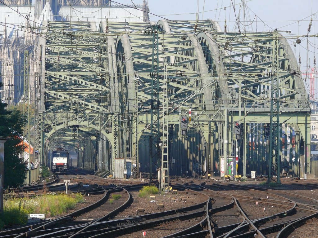 K�ln-Deutz am 28.09.2008, Blick auf Hohenzollenbr�cke