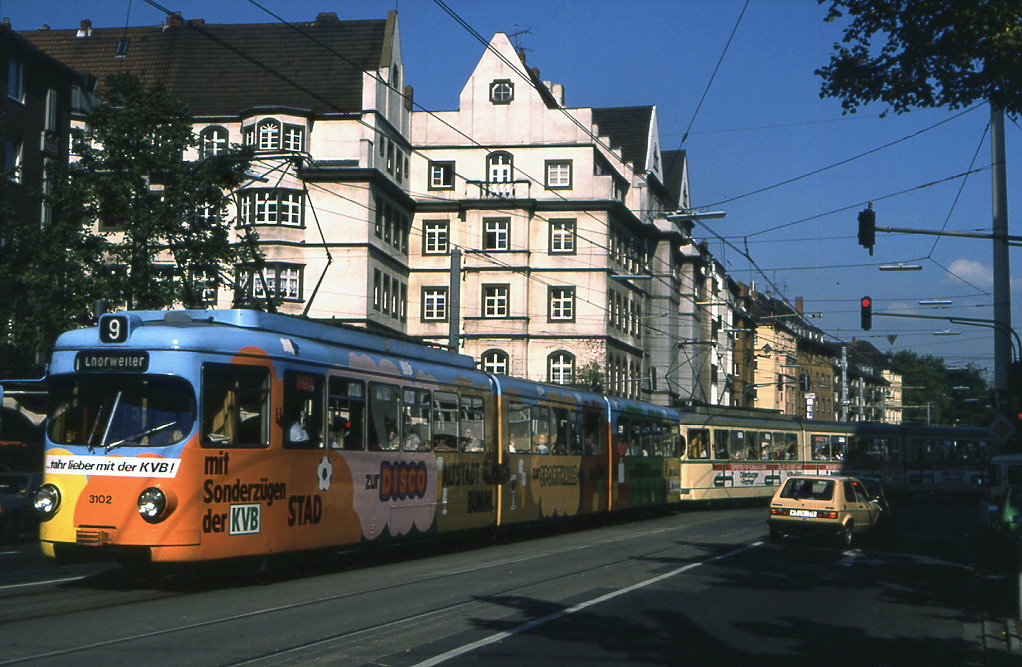 Kln Tw 3102 und 3139 in Deutz am Gotenring, 01.10.1988.