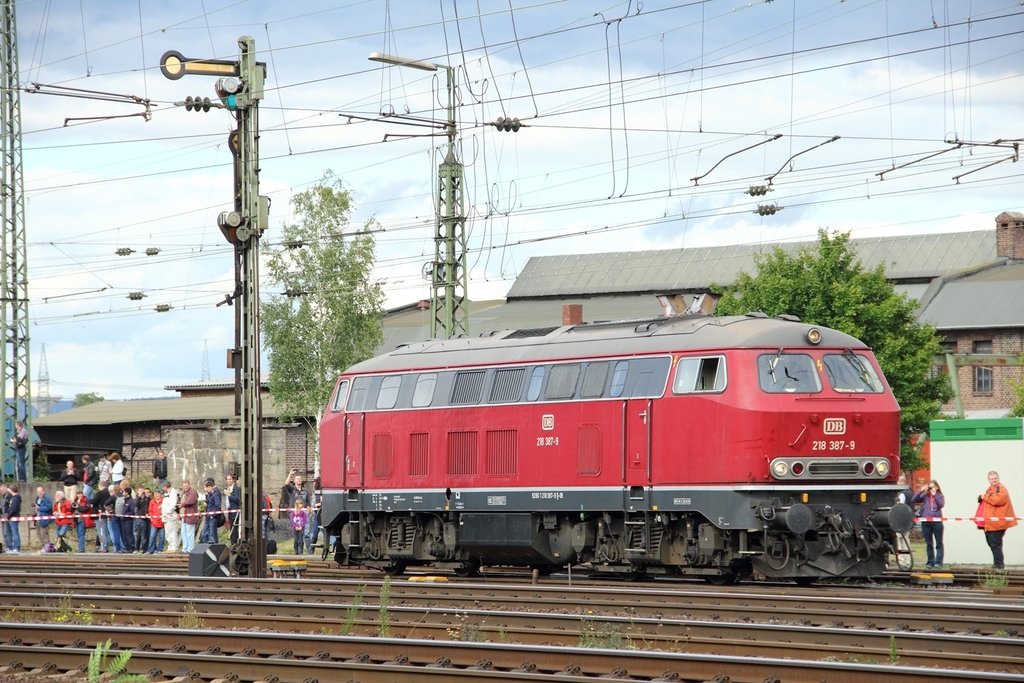 Kurhessenbahn/DB 218 387-9 in Koblenz-Ltzel am 29.9.2012 