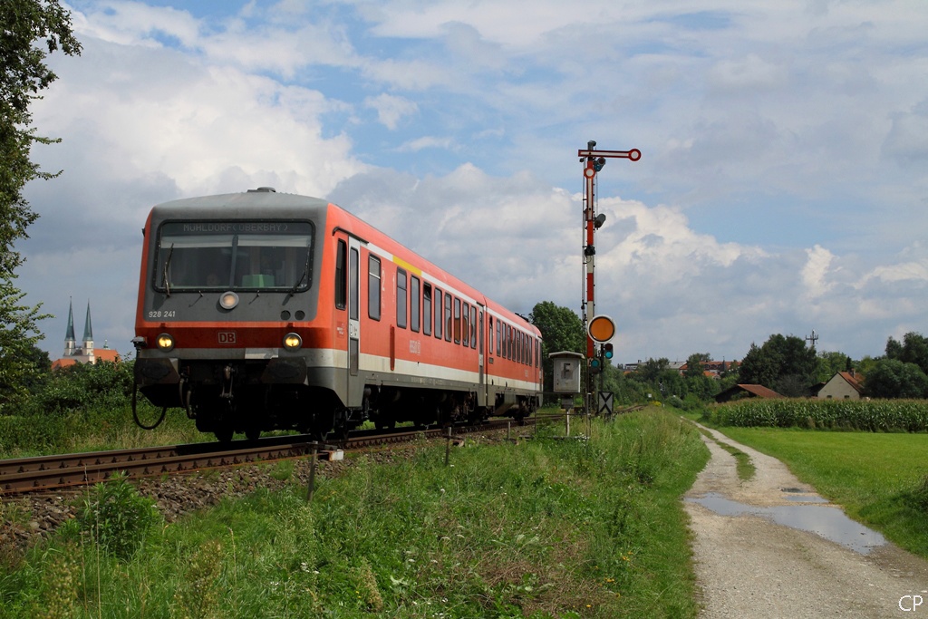 Kurze Zeit spter konnten wir nochmals den 628 241 auf dem Weg zurck nach Mhldorf verewigen. (24.8.2010)