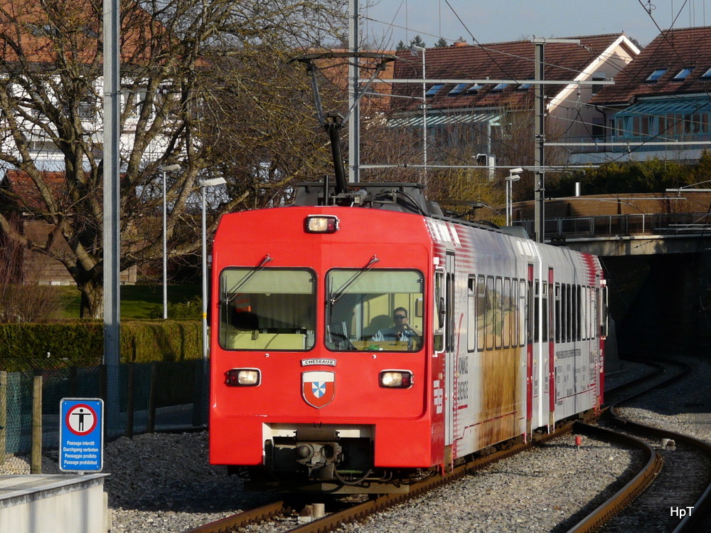 LEB - Triebwagen Be 4/8 36 (Cheseaux) als Regio von Bercher nach Lausanne bei der einfahrt in Echallens am 24.03.2010