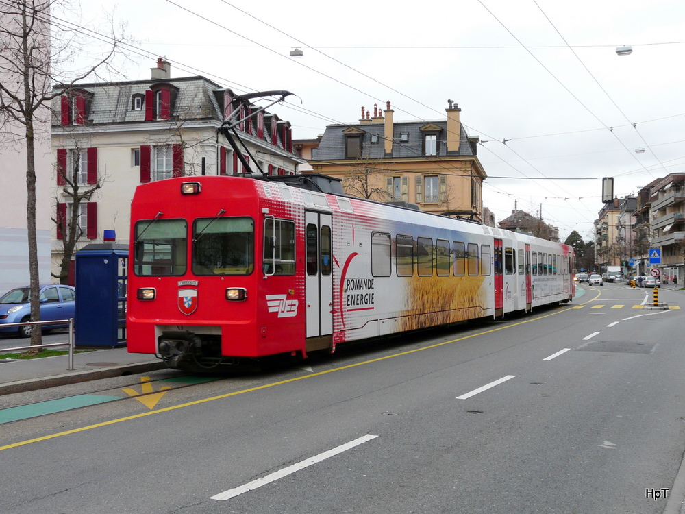 LEB - Triebwagen Be 4/8 36 (Cheseaux) als Regio von Bercher nach Lausanne unterwegs in der Stadt Lausanne am 27.03.2010