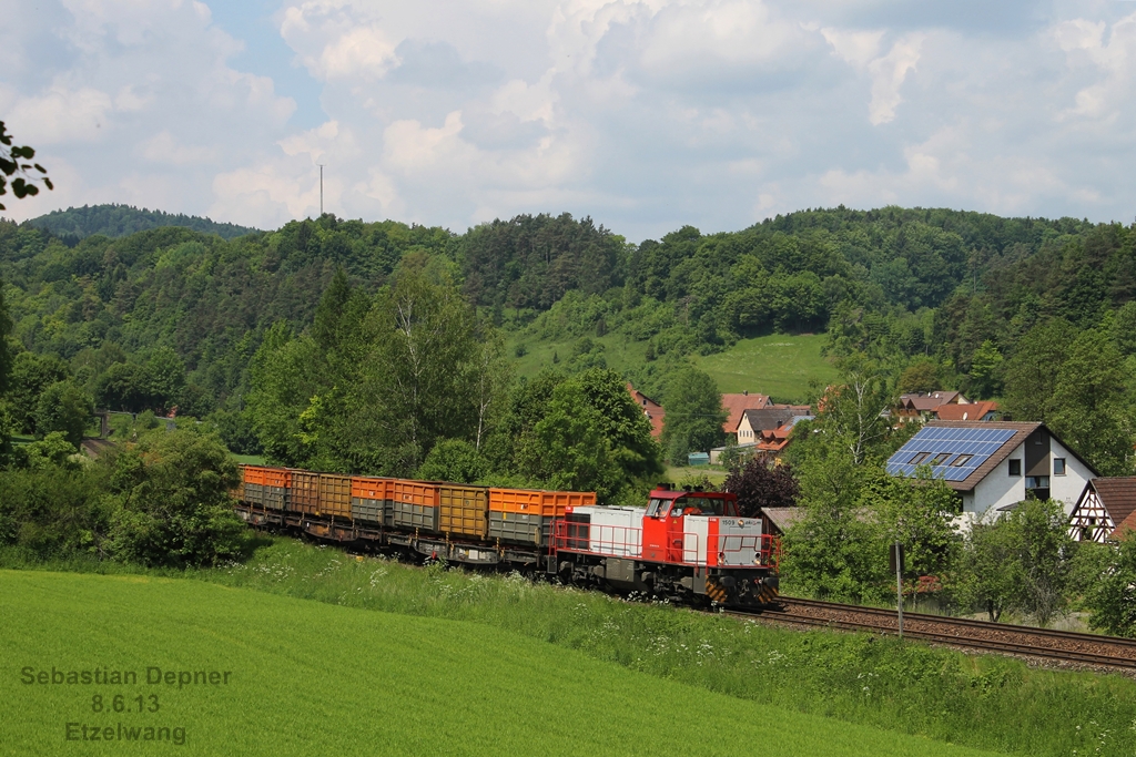 Leerer BCB Kokszug (Umleiter) am 8.6.13 bei Etzelwang nach Furth im Wald mit der 275 626