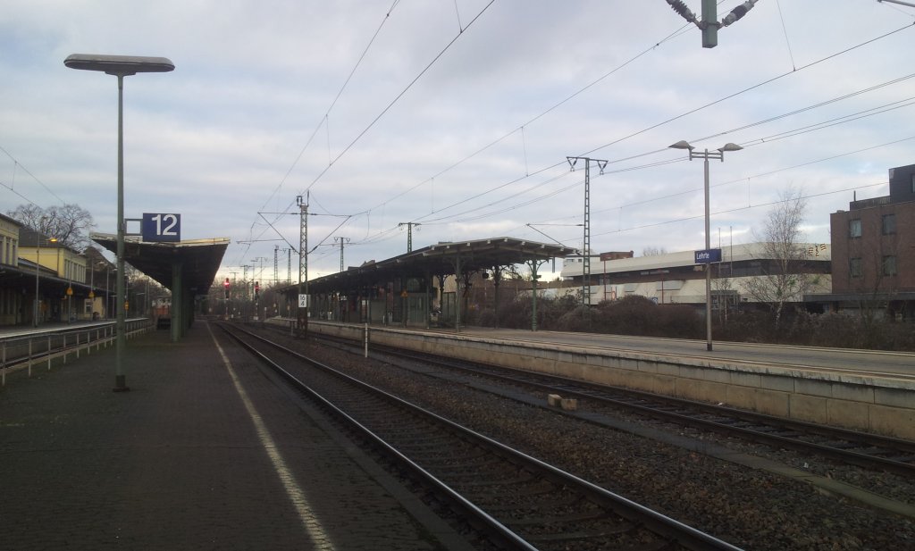 Lehrte Gleis 12 am 26.12.2012.