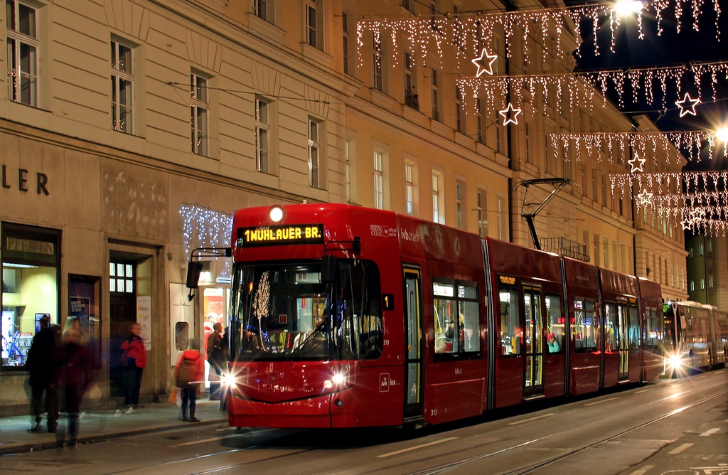 Linie 1 Innsbruck. 05.12.2011