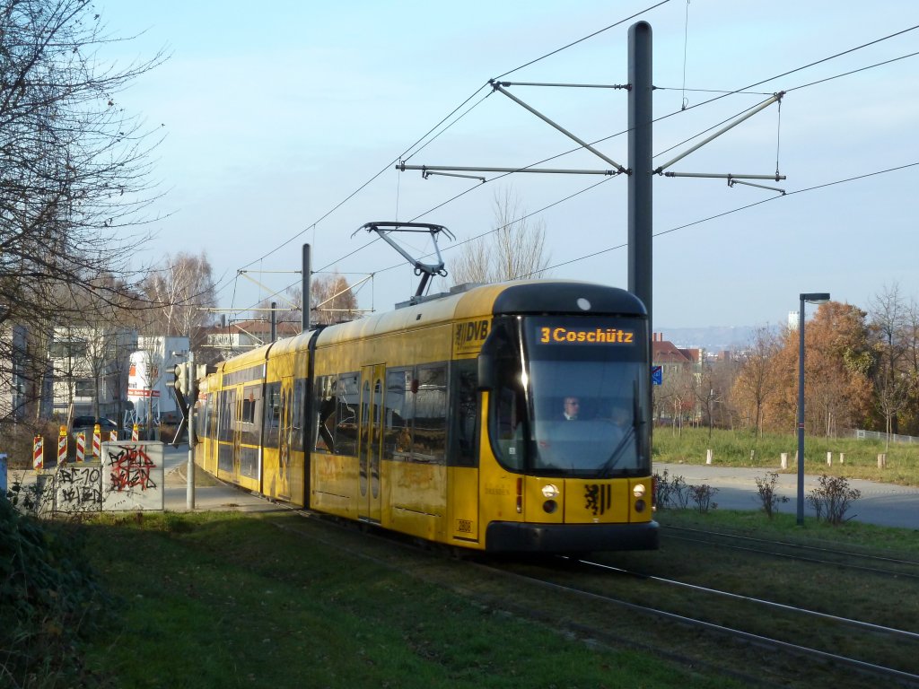 Linie 3 auf dem Weg nach Coschtz.
Westendring 20.11.11