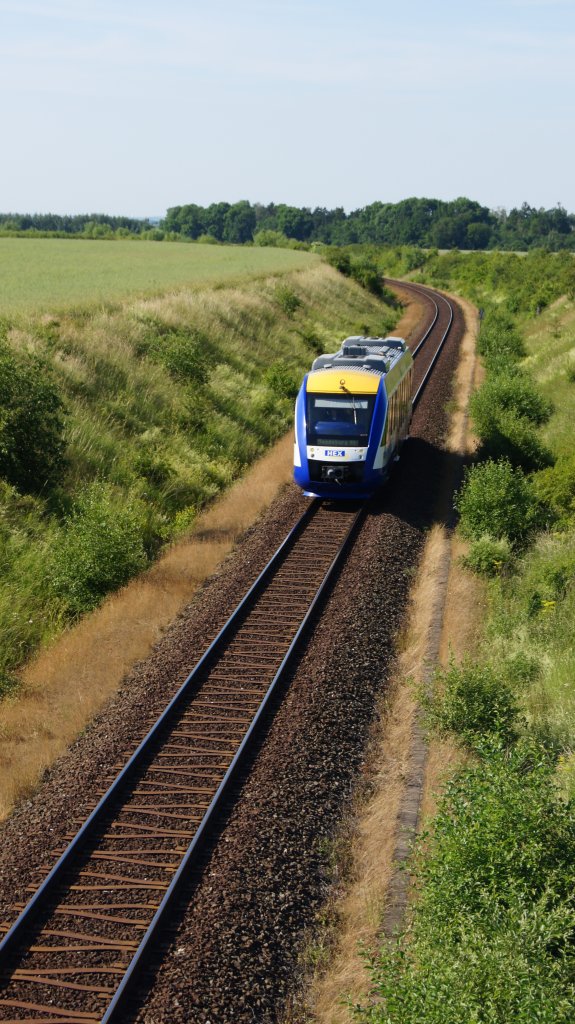 Lint 27 des Harz ELbe Express fhrt am 28 Juni 2010 an Abbenrode bei Vienenburg in Richtung Halberstadt>MAgdeburg Hbf