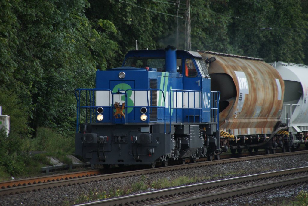 Lintorf, 9.8.´10: NIAG Mak 1205 fhrt mit GZ in Richtung Duisburg. 