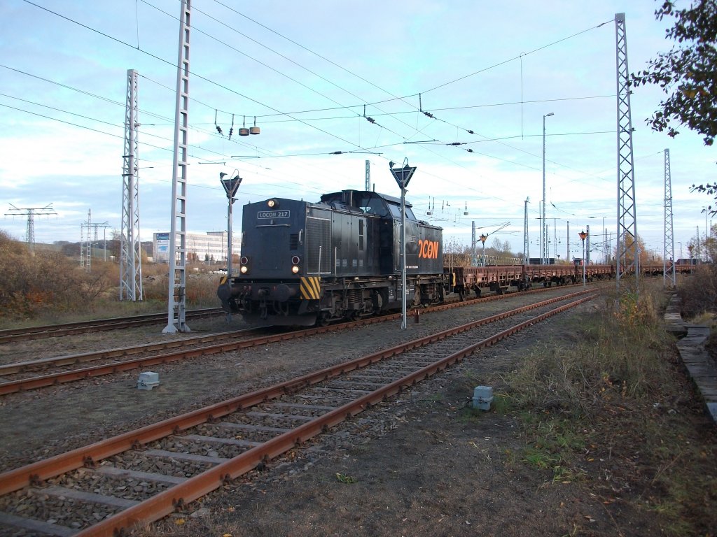 LOCON-217 am 11.November 2010 an der Ausfahrt in Mukran.