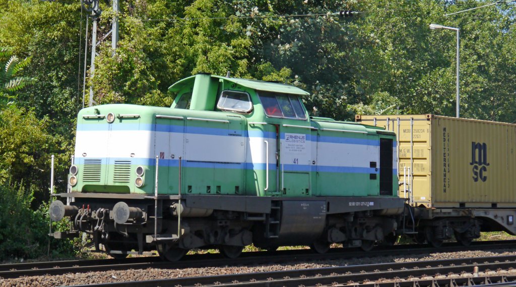 Lok 41 der Rhenus Rail (211 271) im Mannheimer Hbf. (01.08.12)