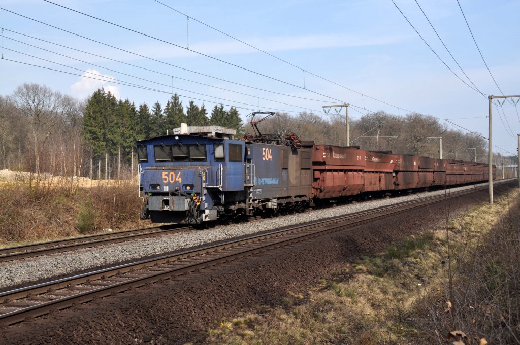 Lok 504 bei Kerpen/Buir in Richtung Tagebaugebiet Hambach (24.03.2012)