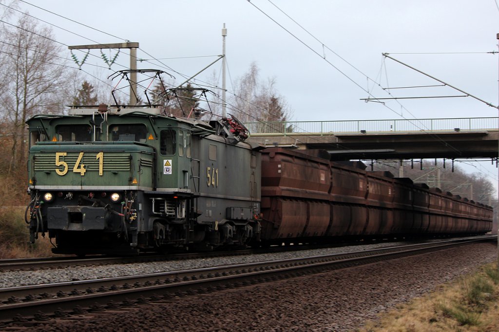 Lok 541 der Rheinbraun /RWE Power bei Kerpen Buir am 24.02.2012 
