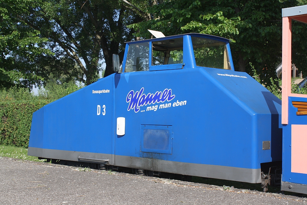 Lok D3 der wiener Donauparkbahn in der Hst. Rosenschau am 19.Mai 2011.