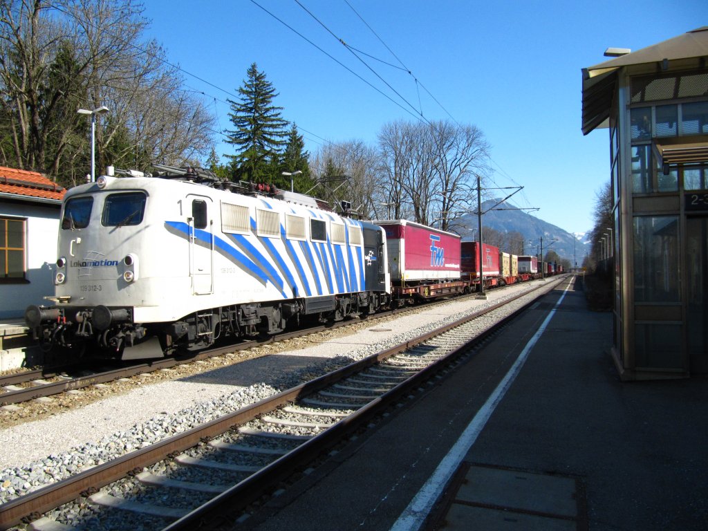 Lokomotion 139 312 mit KLV bei Brannenburg am 23.03.2010