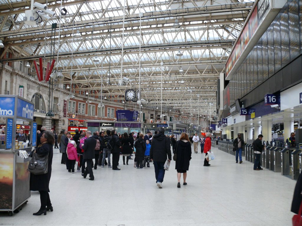 London Waterloo-Station 30.03.2010